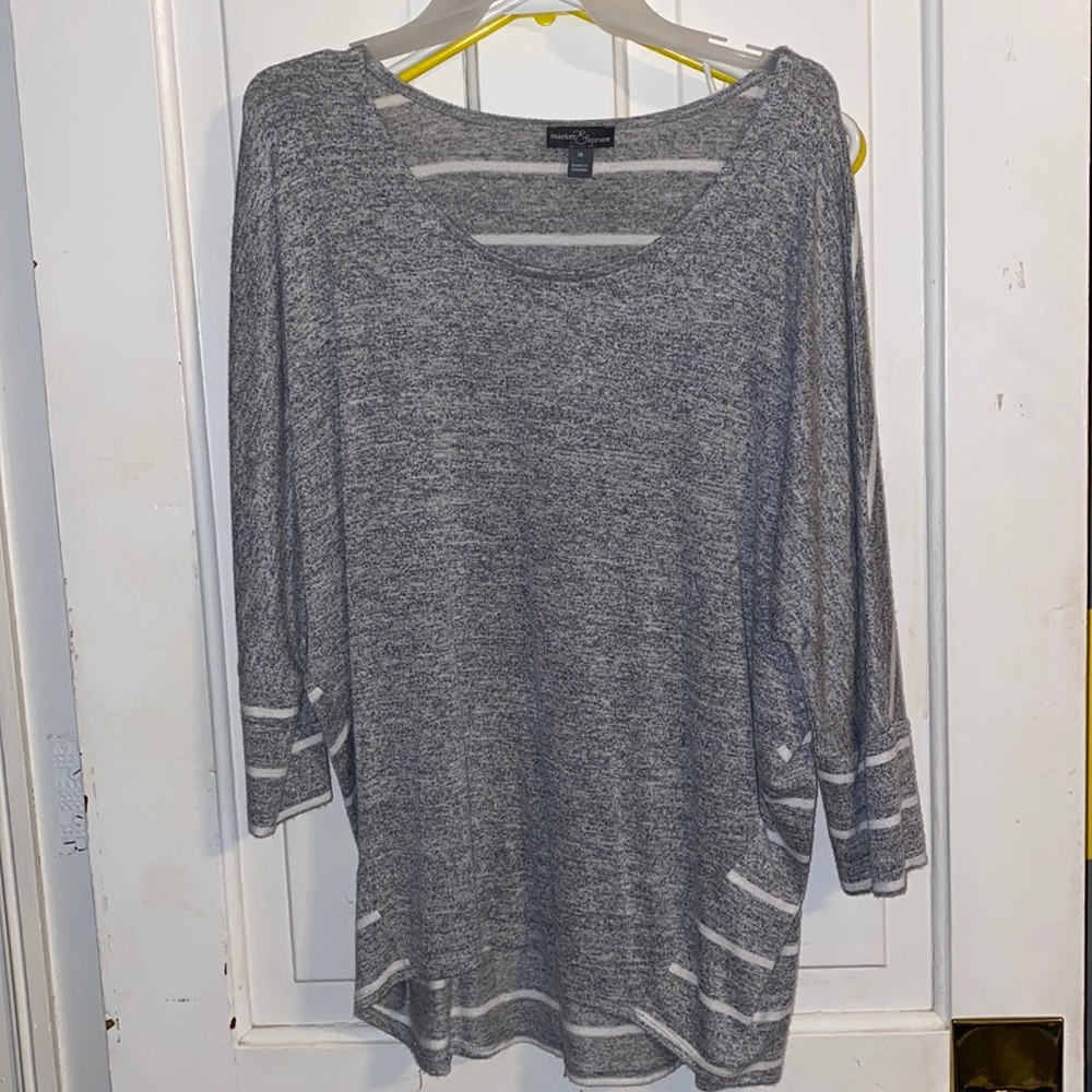 Market & Spruce 3/4 sleeve top.  Stitch fix!